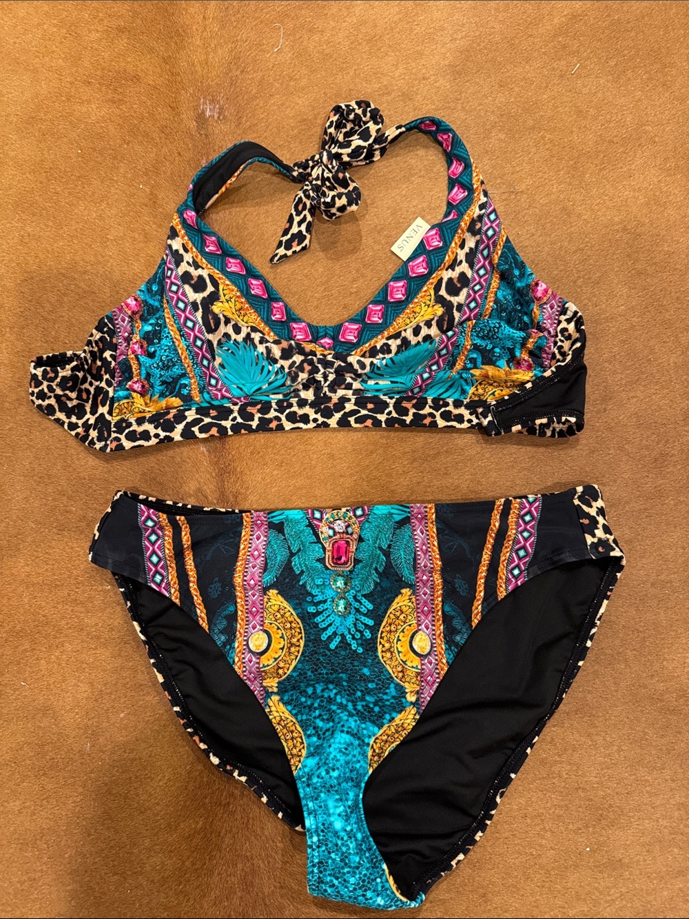 Venus 2 piece
